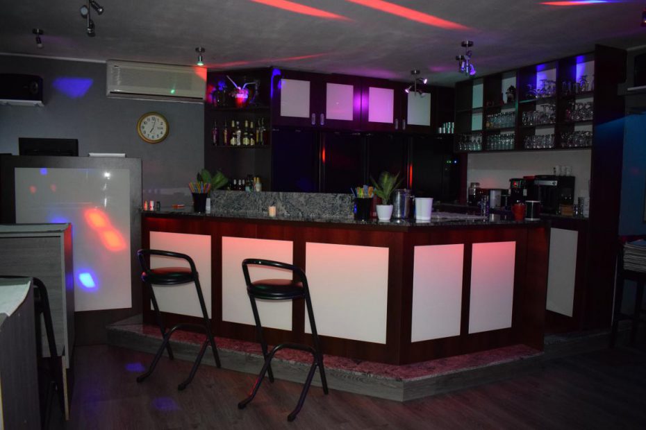 Parenclub Villa 21 Geel. Ervaringen Villa21 en reviews swingers club